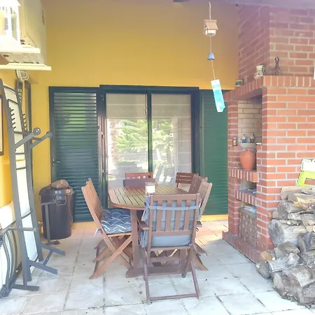En Miravillas Nyaraló